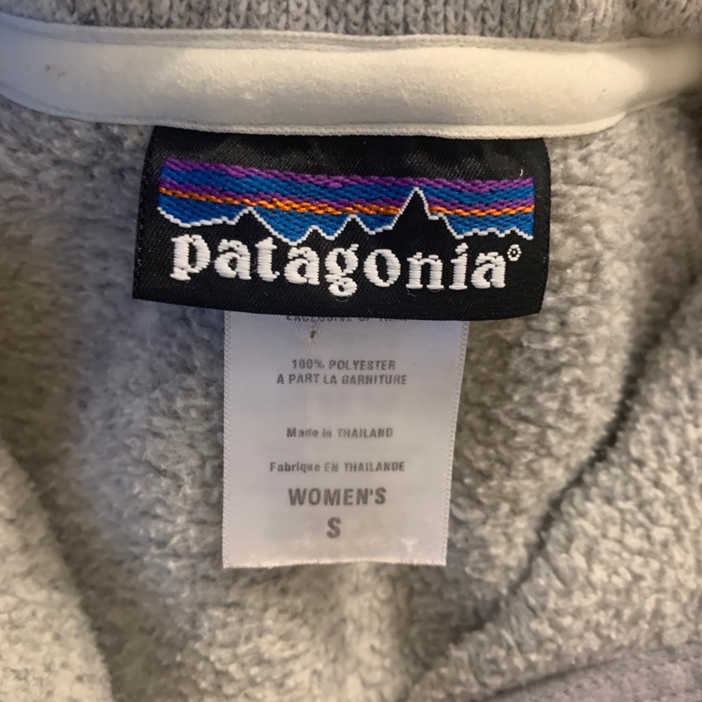 **SOLD**Women's Patagonia Better Sweater Half Zip - Picture 3 of 4